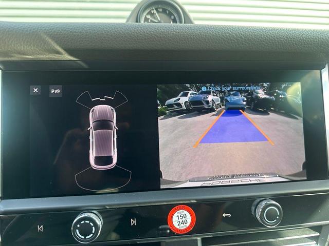 Photo of 2025 Silver Metallic Porsche Macan