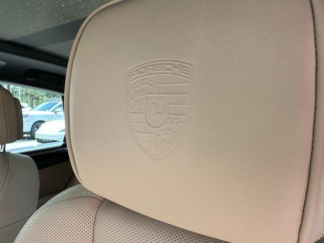 Photo of 2025 Jet Black Metallic Porsche Macan