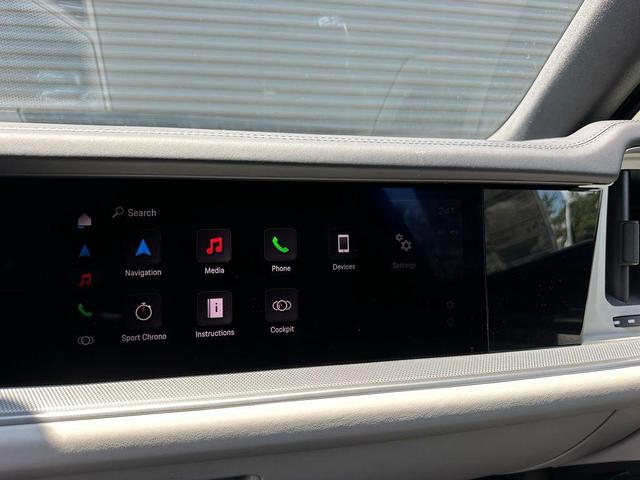 Photo of 2025 Arctic Grey Porsche Cayenne