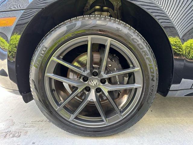 Photo of 2023 Black Porsche Macan