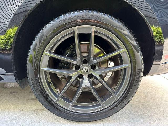 Photo of 2023 Black Porsche Macan