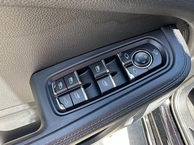 Photo of 2023 Black Porsche Macan