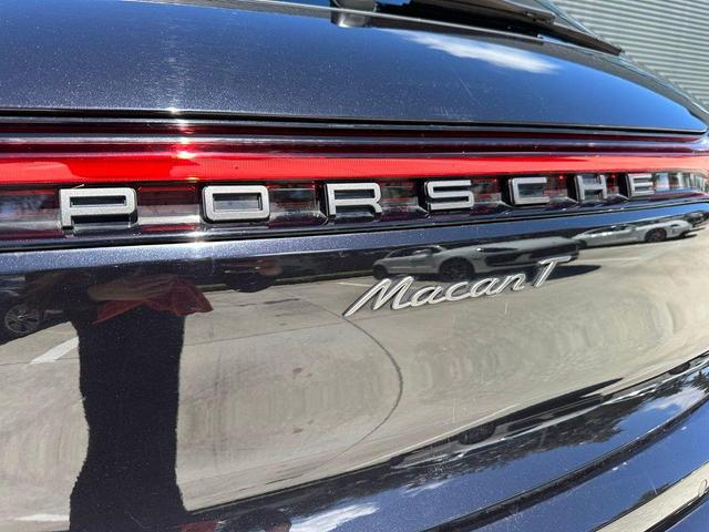 Photo of 2023 Black Porsche Macan