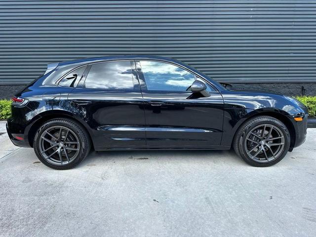 Photo of 2023 Black Porsche Macan