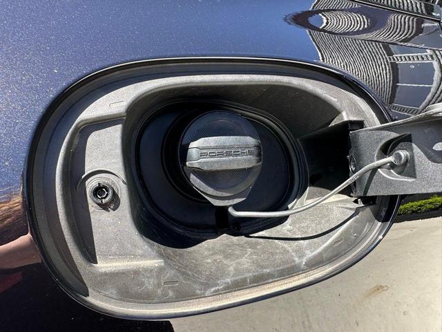 Photo of 2023 Black Porsche Macan