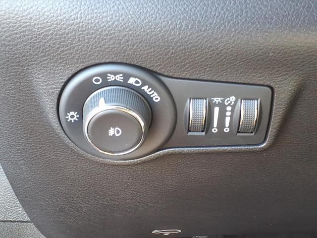 Photo of 2024 Silver Jeep Compass