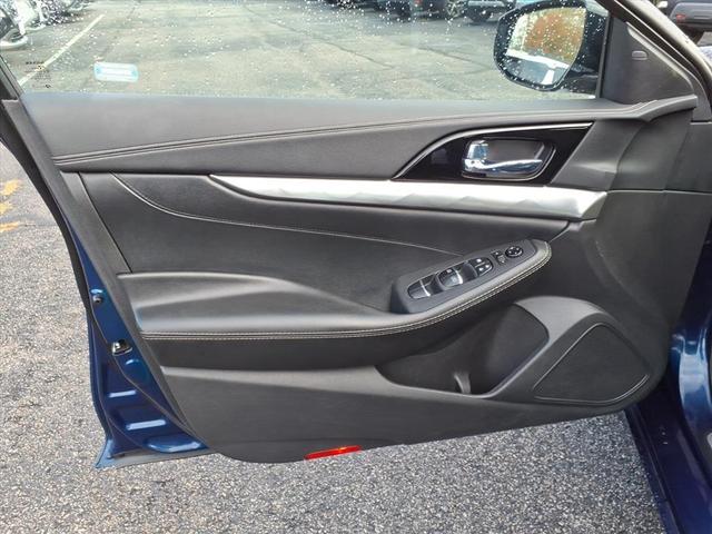 Photo of 2023 Deep Blue Pearl Nissan Maxima