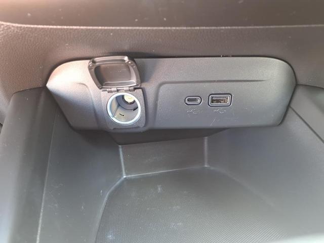 Photo of 2024 Summit White Chevrolet Trax