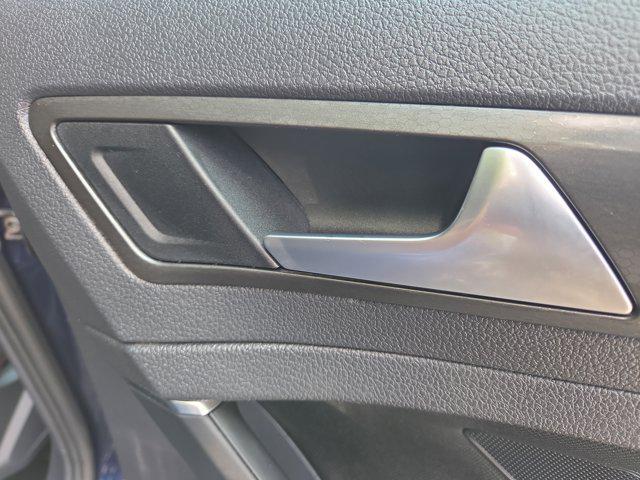 Photo of 2019 Night Blue Metallic Volkswagen Golf GTI