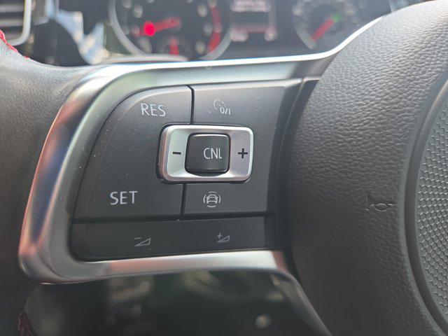 Photo of 2019 Night Blue Metallic Volkswagen Golf GTI