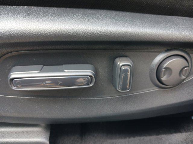 Photo of 2023 Platinum White Pearl Honda CR-V Hybrid