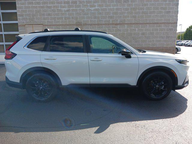 Photo of 2023 Platinum White Pearl Honda CR-V Hybrid