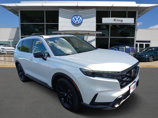 Photo of 2023 Platinum White Pearl Honda CR-V Hybrid