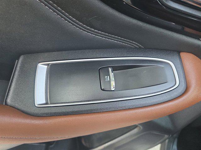 Photo of 2022 Crystal White Pearl Subaru Outback