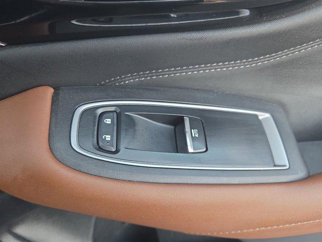 Photo of 2022 Crystal White Pearl Subaru Outback