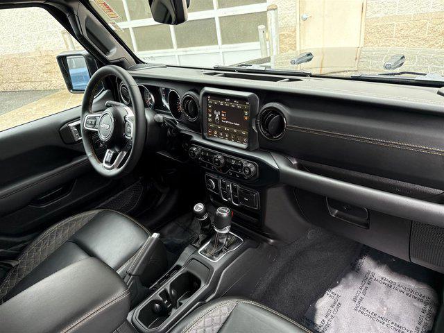 Photo of 2023 Black Clearcoat Jeep Gladiator