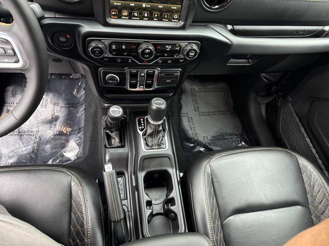 Photo of 2023 Black Clearcoat Jeep Gladiator