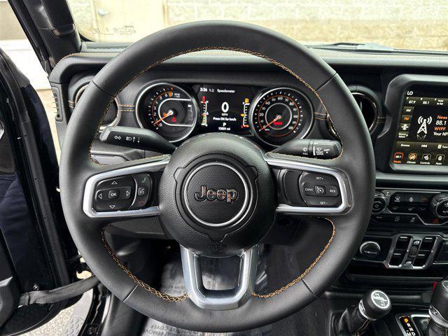 Photo of 2023 Black Clearcoat Jeep Gladiator