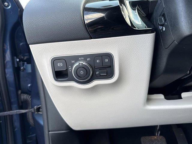 Photo of 2022 Denim Blue Metallic Mercedes-Benz GLA 250