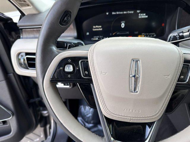 Photo of 2020 Iced Mocha Metallic Premium Colorant Lincoln Aviator