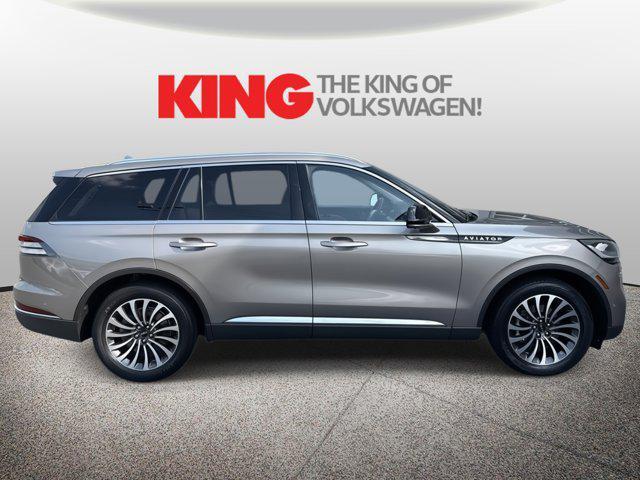 Photo of 2020 Iced Mocha Metallic Premium Colorant Lincoln Aviator