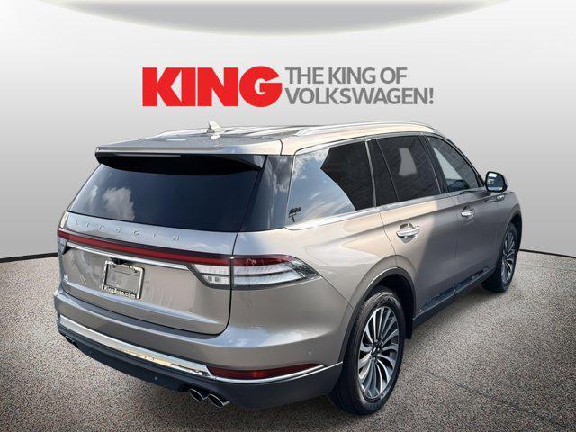 Photo of 2020 Iced Mocha Metallic Premium Colorant Lincoln Aviator