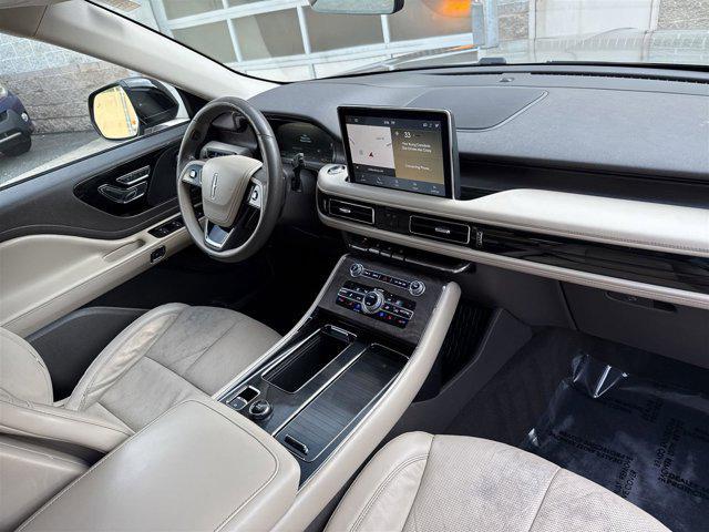 Photo of 2020 Iced Mocha Metallic Premium Colorant Lincoln Aviator