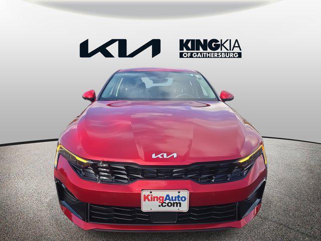 Photo of 2025 Runway Red Kia K5