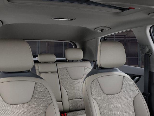 Photo of 2025 Green Kia Niro