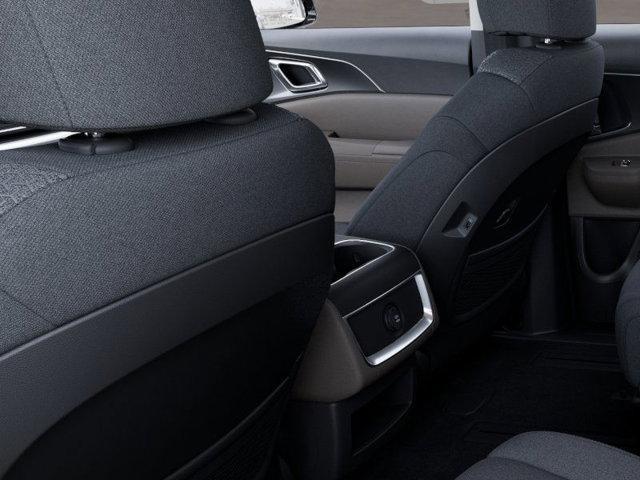Photo of 2025 METAL Kia Carnival