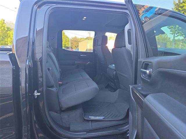 Photo of 2021 Black Chevrolet Silverado 1500