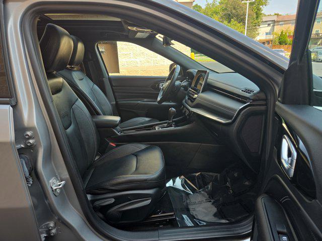 Photo of 2022 Billet Silver Metallic Clearcoat Jeep Compass