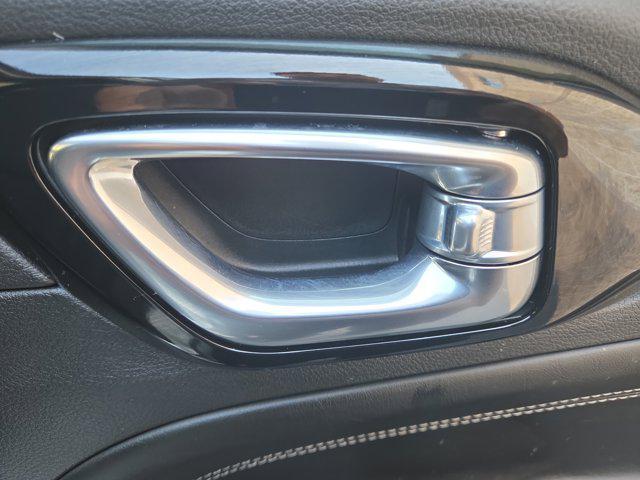 Photo of 2022 Billet Silver Metallic Clearcoat Jeep Compass