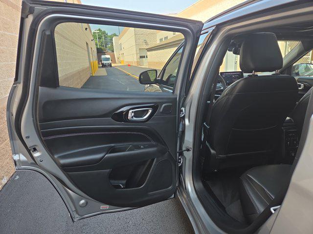 Photo of 2022 Billet Silver Metallic Clearcoat Jeep Compass