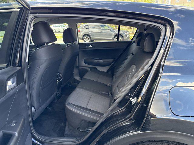 Photo of 2022 Black Cherry Kia Sportage
