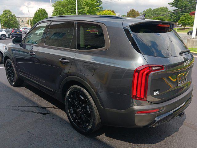 Photo of 2022 Gravity Grey Kia Telluride