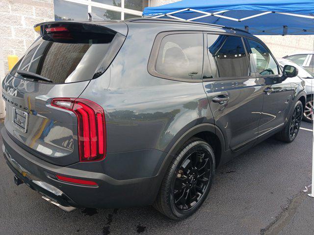 Photo of 2022 Gravity Grey Kia Telluride
