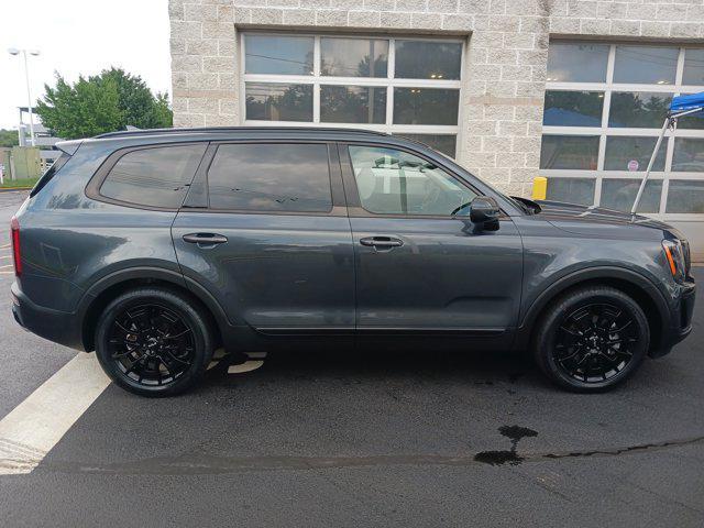 Photo of 2022 Gravity Grey Kia Telluride