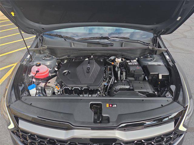 Photo of 2023 Gravity Gray Kia Sportage