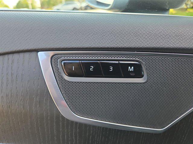 Photo of 2020 Osmium Gray Metallic Volvo XC90