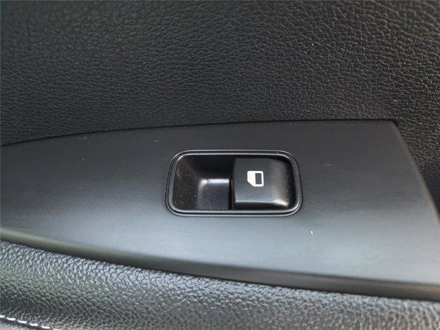 Photo of 2022 Snow White Pearl Kia Forte