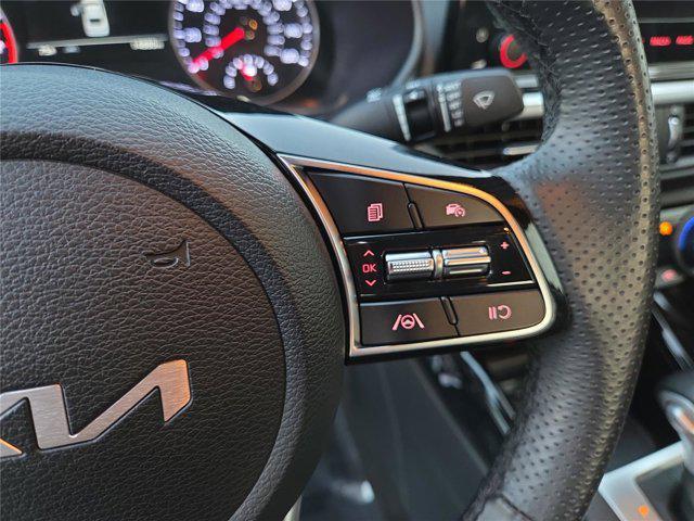 Photo of 2022 Snow White Pearl Kia Forte