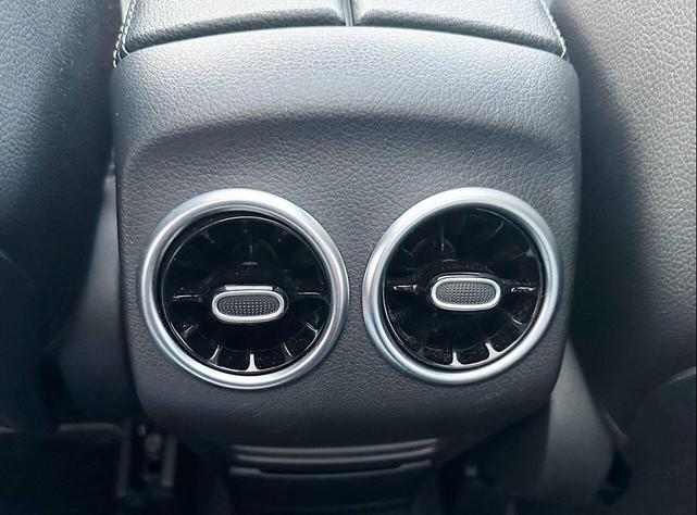 Photo of 2021 Black Mercedes-Benz GLA 250