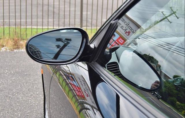 Photo of 2004 Black Porsche Boxster