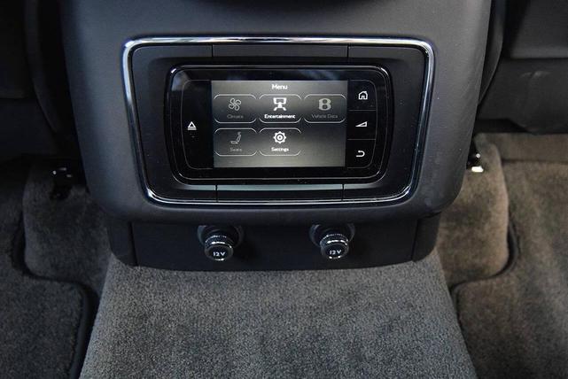 Photo of 2019 Hallmark Metallic Bentley Bentayga