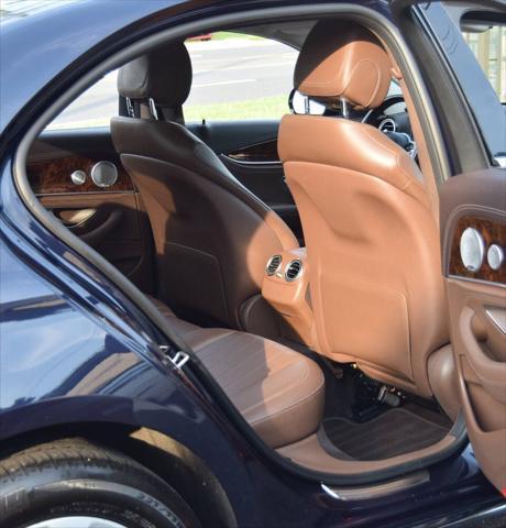 Photo of 2020 Lunar Blue Metallic Mercedes-Benz E-Class