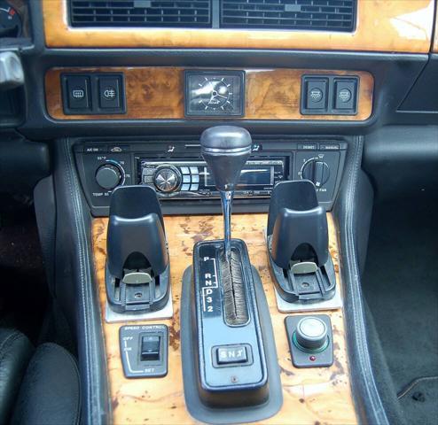Photo of 1995 White Jaguar XJS
