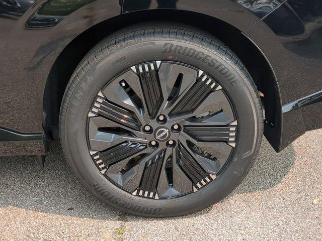 Photo of 2025 Super Black Nissan Murano