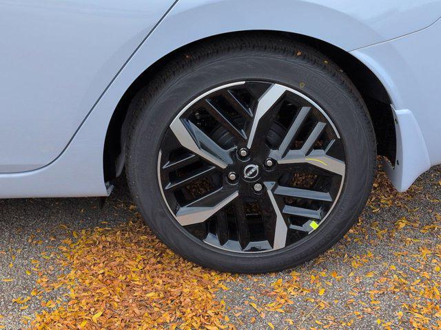 Photo of 2025 Gray Sky Pearl Nissan Versa