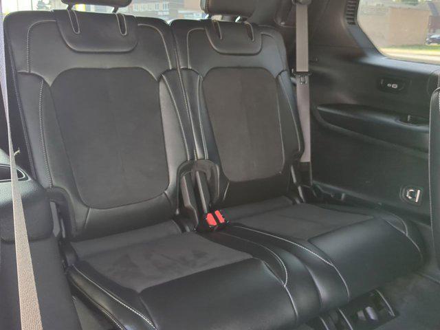 Photo of 2021 Silver Zynith Jeep Grand Cherokee L
